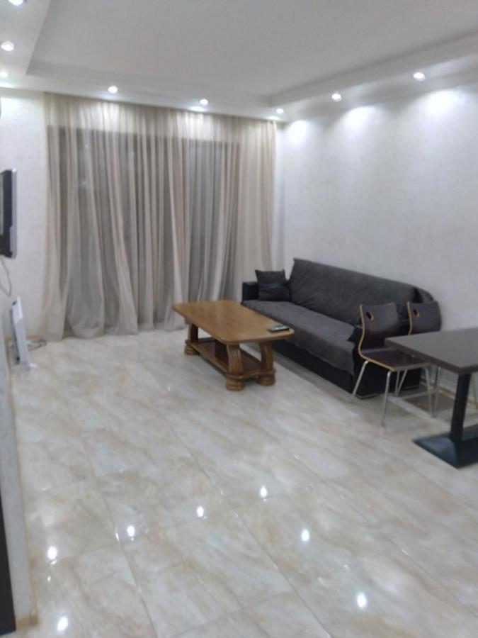 Apartment Melashvili 4 Batumi Exteriör bild